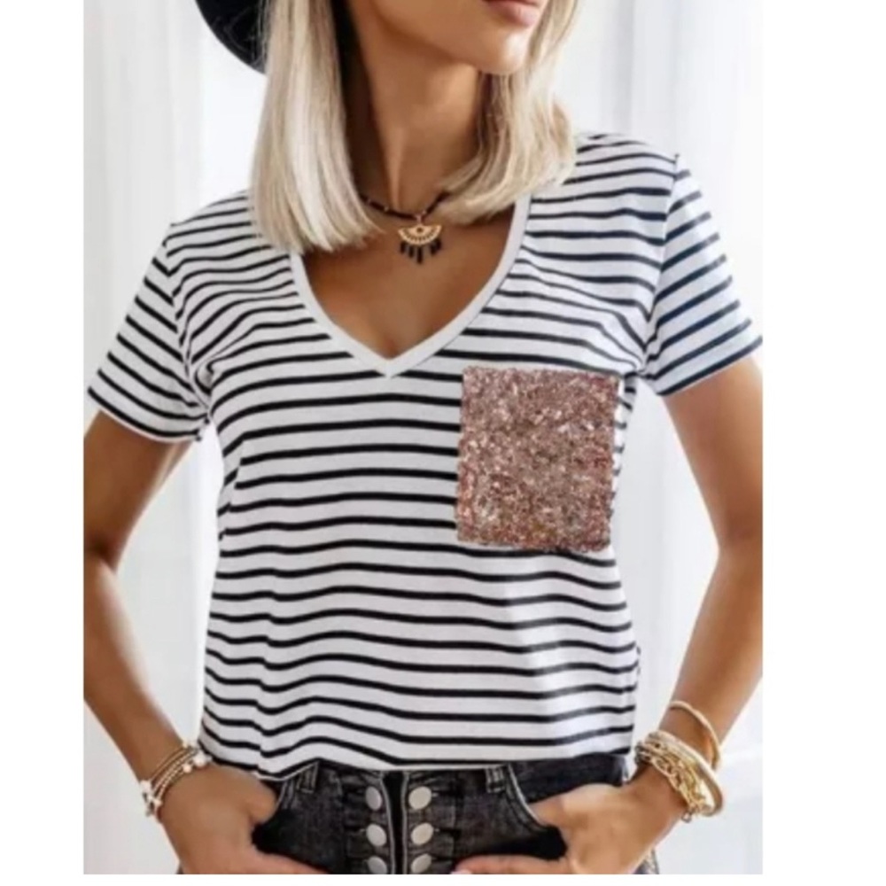 Fun striped tshirt with sequin pocket size medium